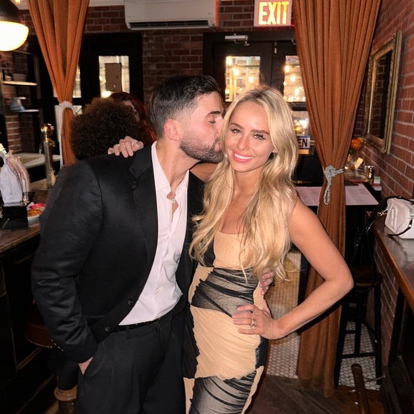 Retrofete Ford Dress - worn once! Size XS - Picture 3 of 3